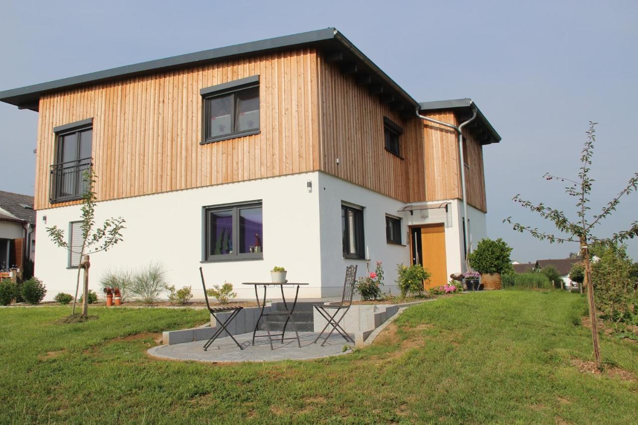 Ferienwohnungen "Blumenwiese" Dillingen an der Donau Exterior foto